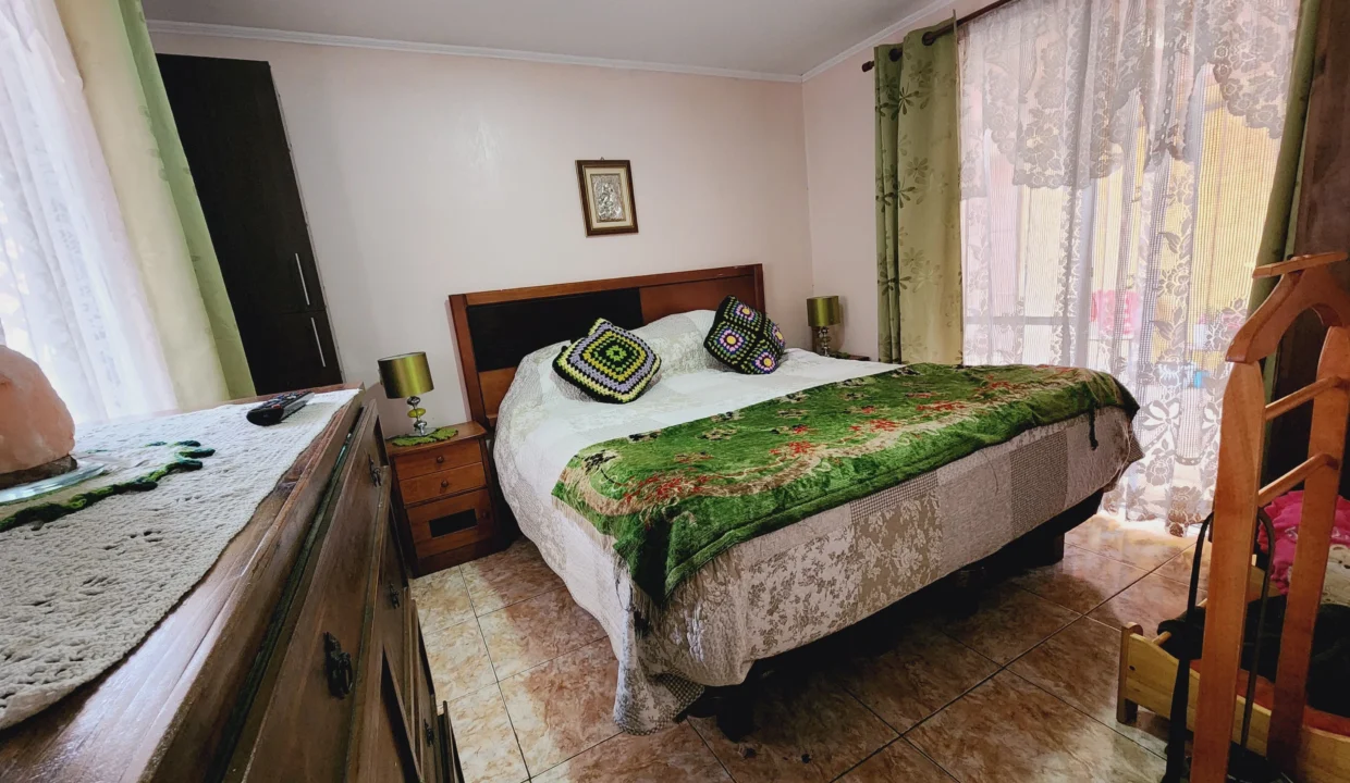 038e8750-be0b-49ec-9780-85567c6b83bd