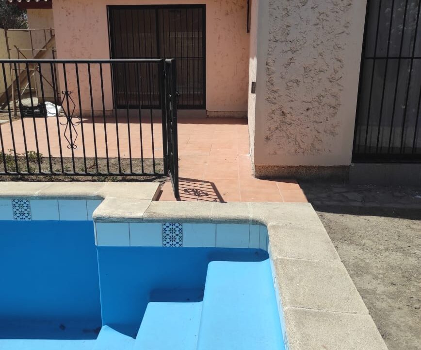 a04e6255-e27d-44b1-b517-16ac96c3f63b