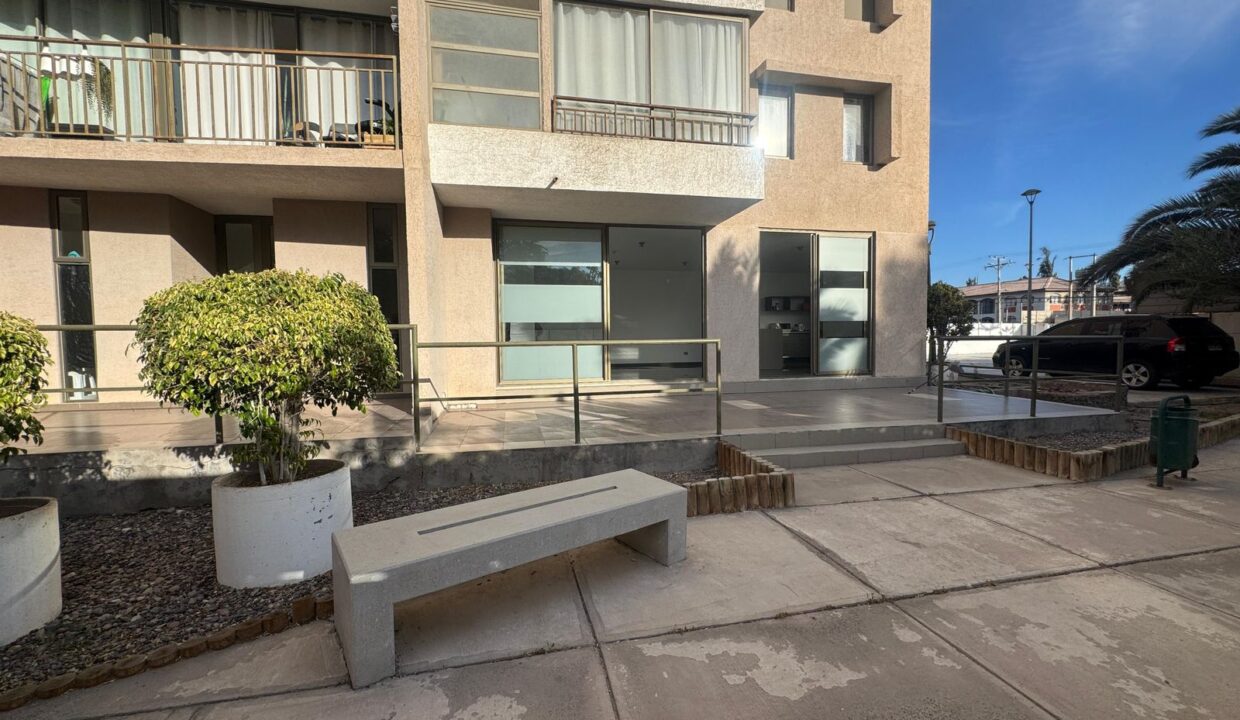 0e240db9-3e91-461f-b3bb-a3b09c0f5384