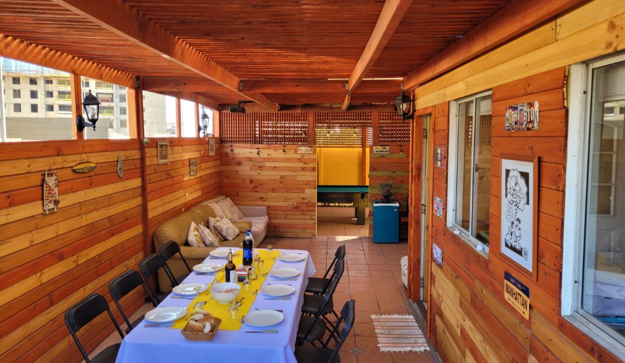 a18b09aa-8e0a-421c-8787-4582285d4279